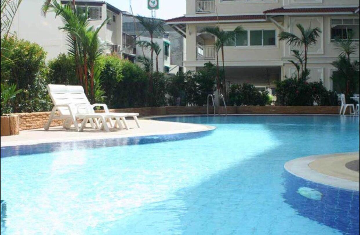 Baan Klang Condo Hotel Hua Hin Exterior photo