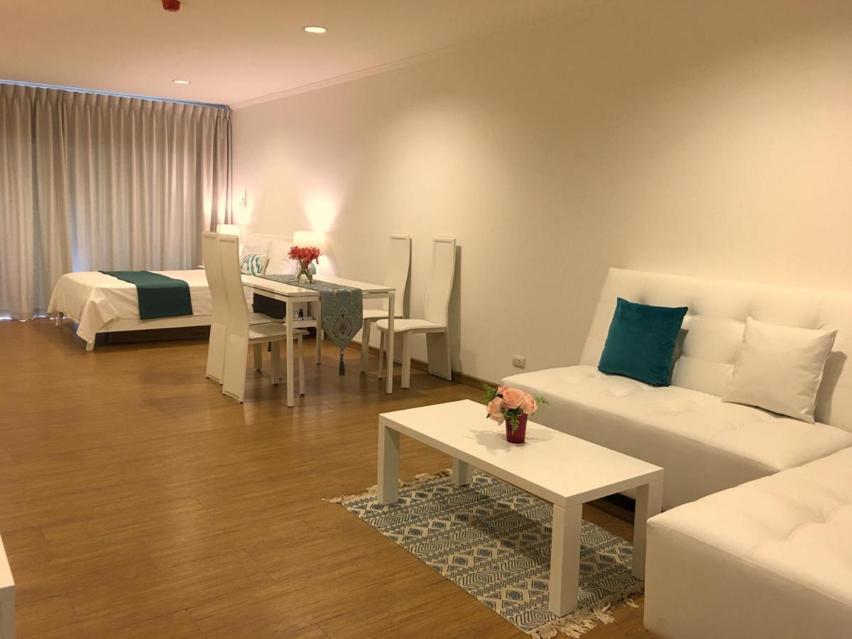 Baan Klang Condo Hotel Hua Hin Exterior photo